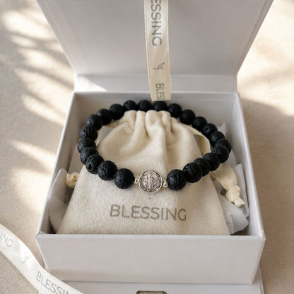 Pulsera Piedra Volcanica con Medalla de San Benito Plata 925