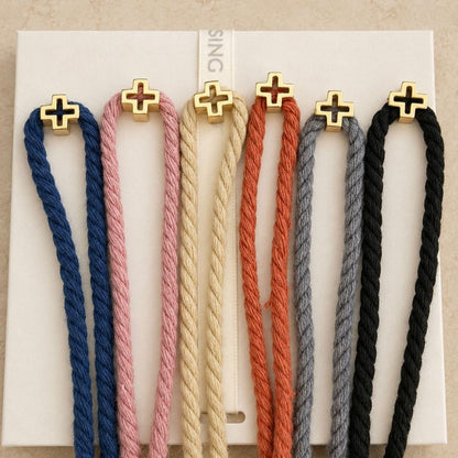 Pulsera Piola Baño de Oro 14K